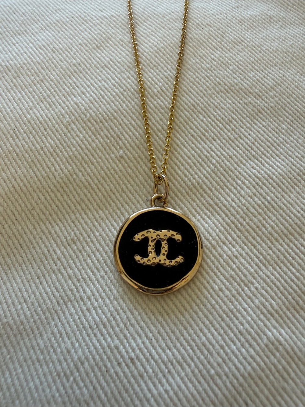 Chanel button Pendant Necklace